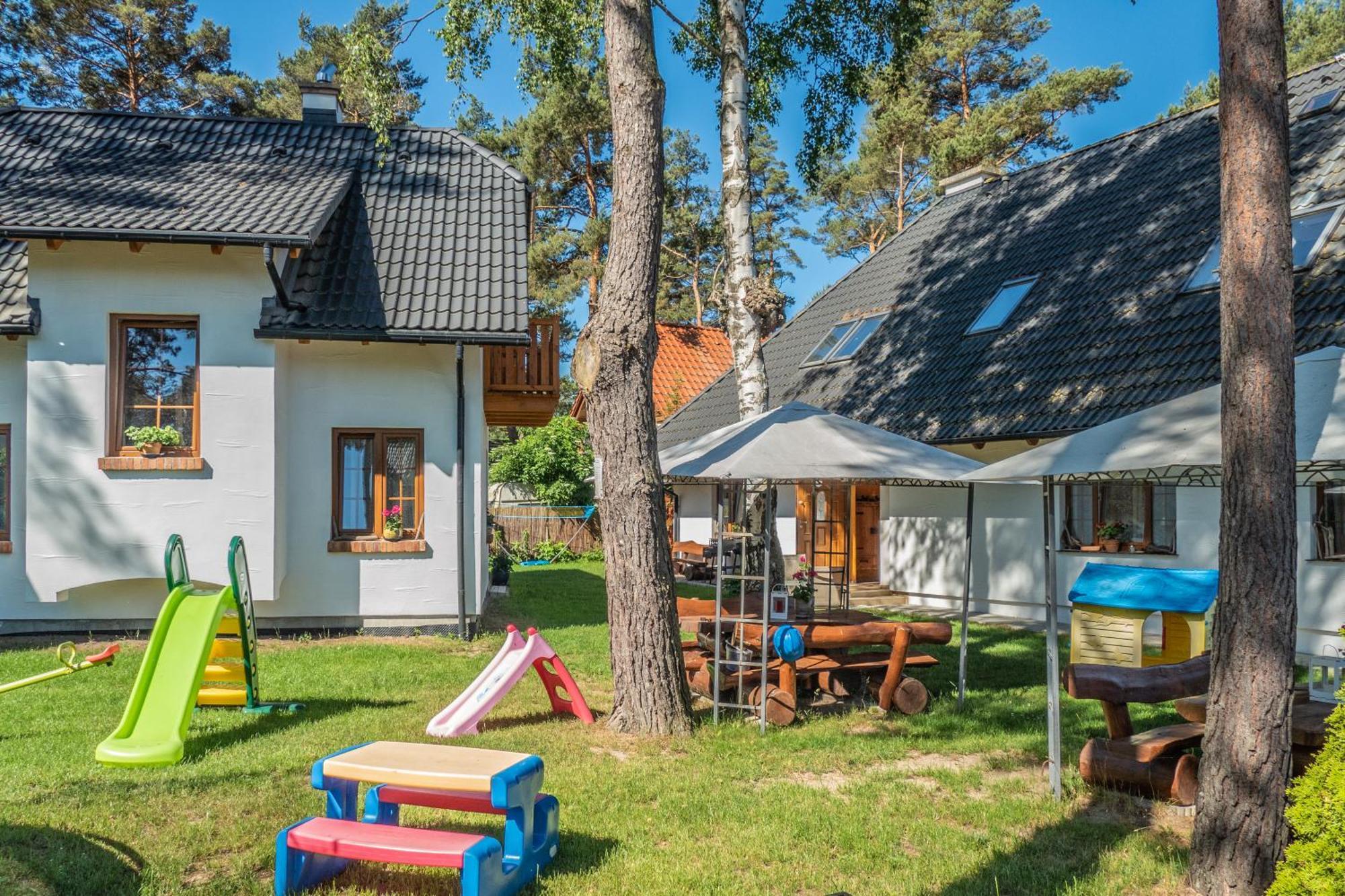 Lesna Chata Jarosławiec Exterior foto
